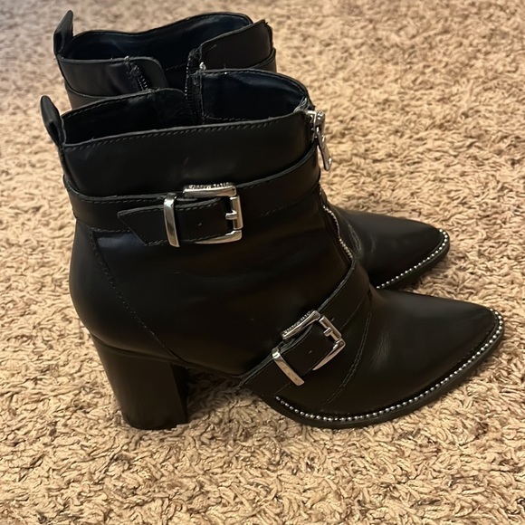 Steven Madden Halle Boot Size 8 - Picture 2 of 6